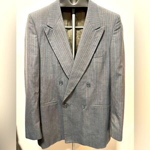 Givenchy VTG Gray Pin Stripes Double Breast Oversized Blazer Jacket 40R
